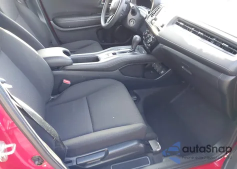 2018 Honda Hr-V Lx z USA, uszkodzony, nr VIN 3CZRU6H35JG709639